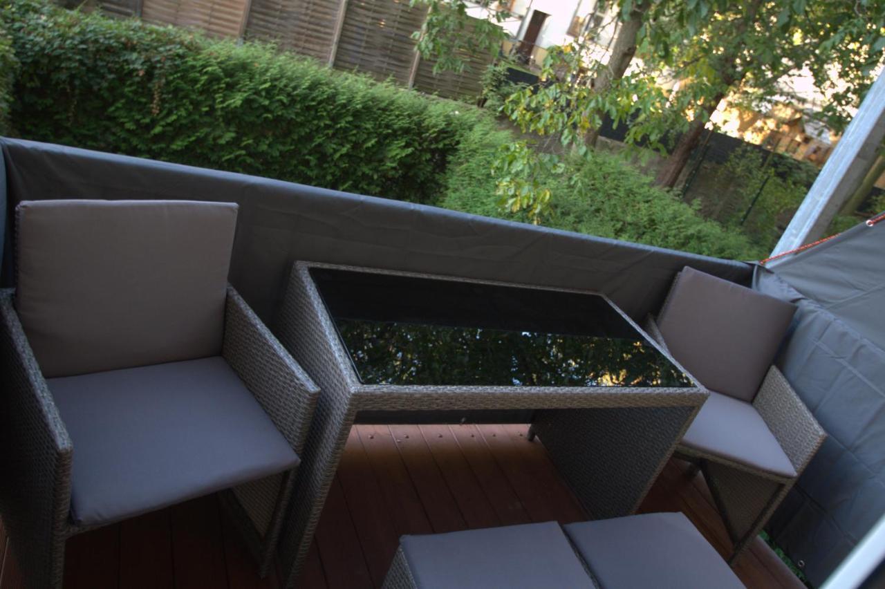 Blissplace 3 Zi Premium Apartment Nahe Getec Arena Mit Kingsize Betten Und Balkon Magdeburg Exteriör bild